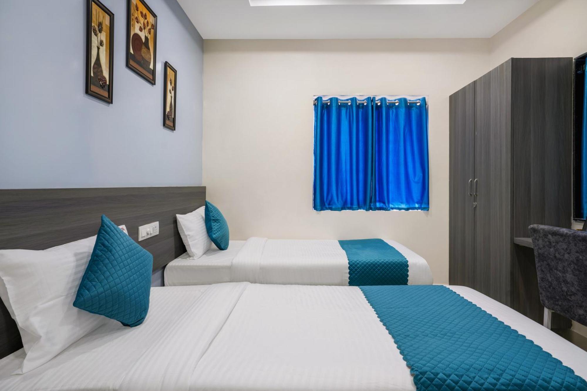 The Balcony Suites Хайдарабад Экстерьер фото